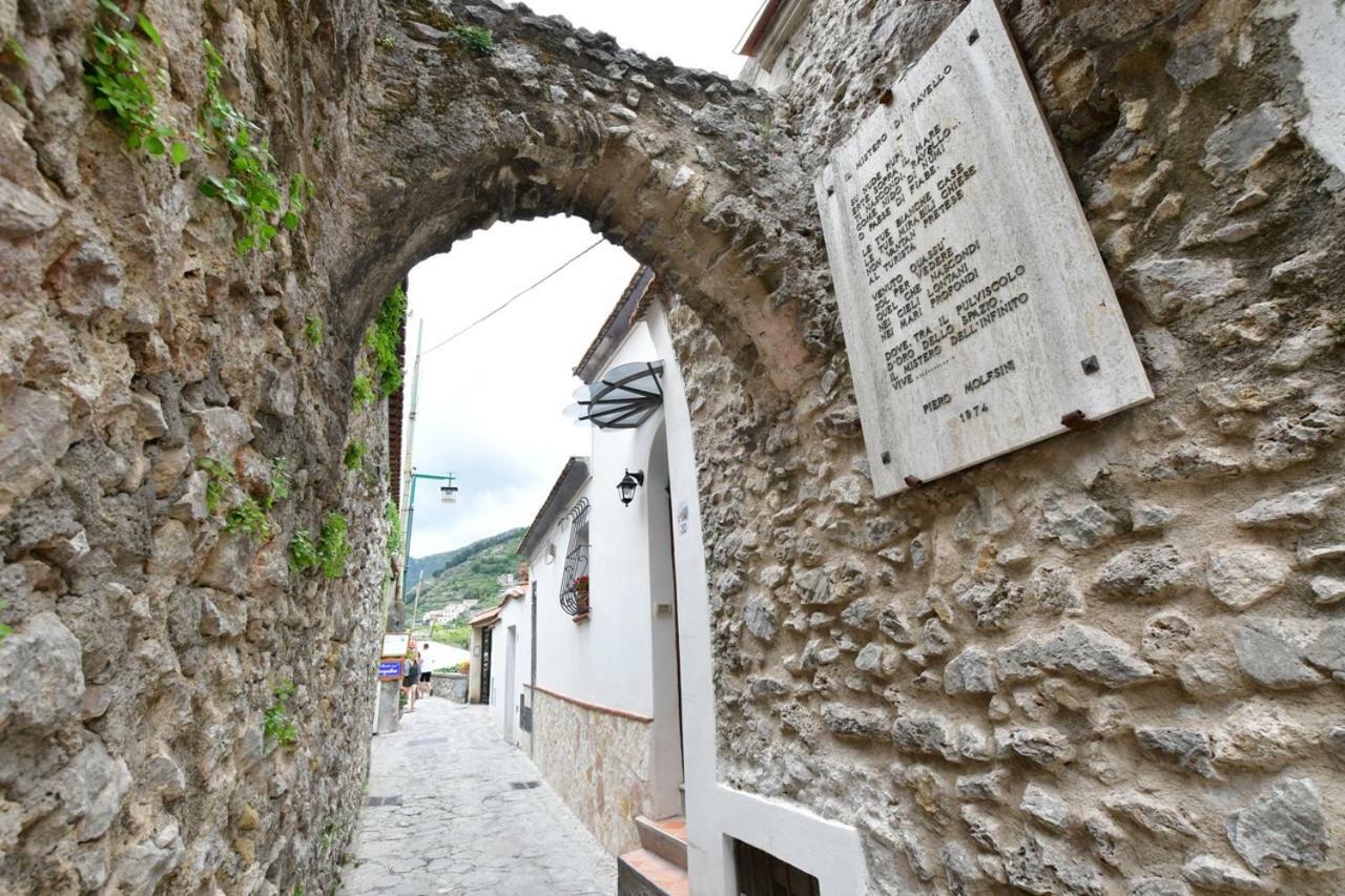 Вилла Il Centro Storico Равелло Экстерьер фото